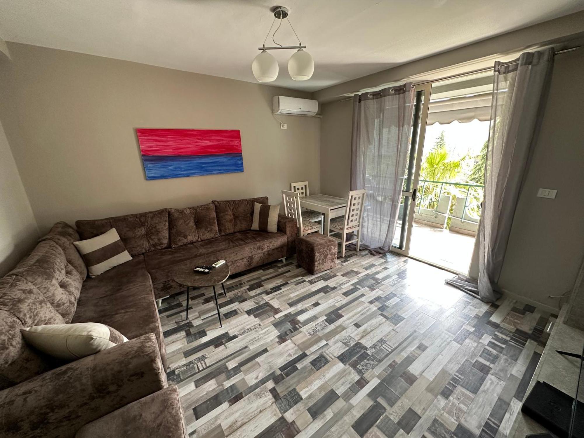 Piazza City Center Appartement Tirana Buitenkant foto
